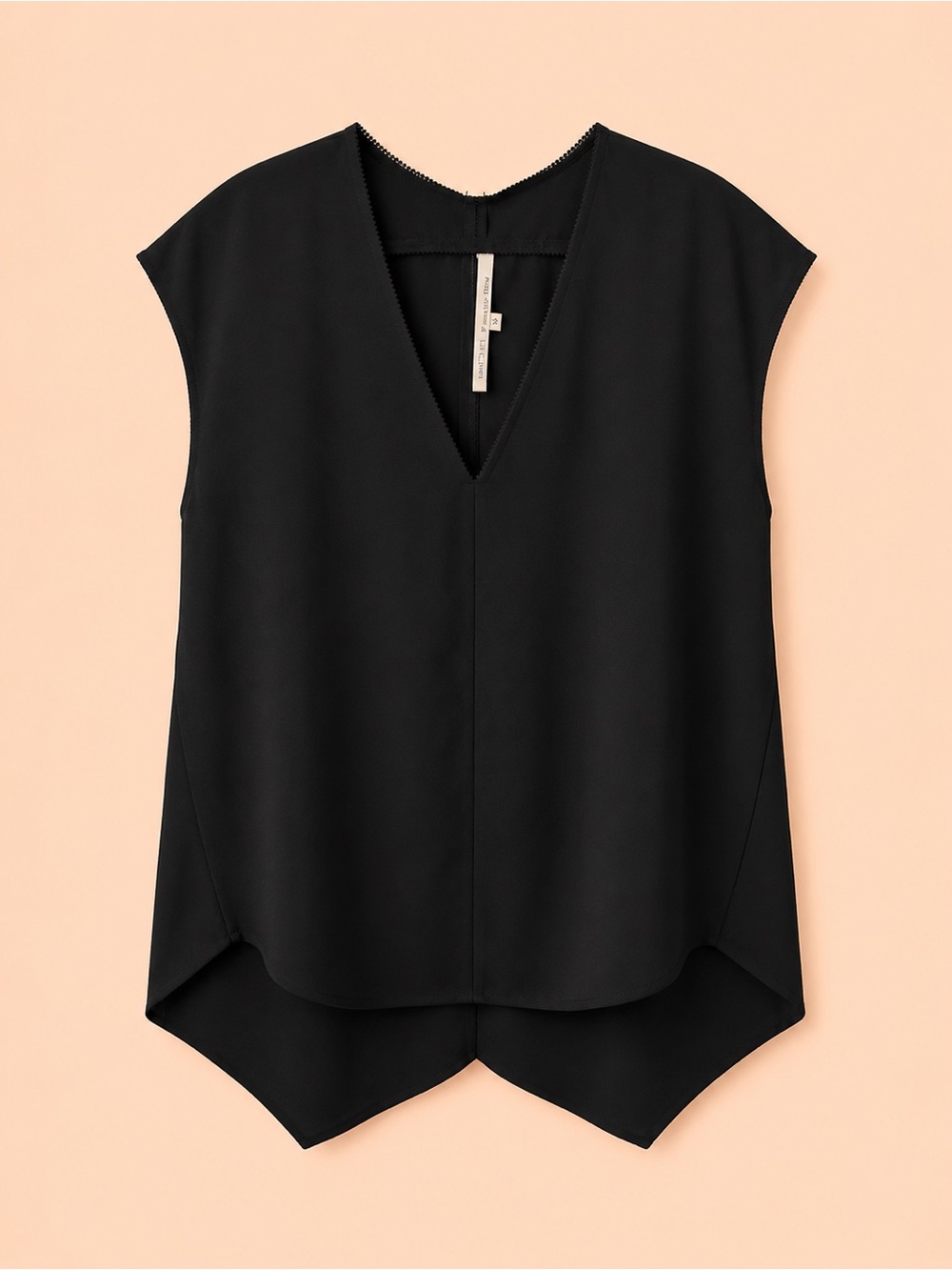 RACHEL ROY VNECK BLOUSE